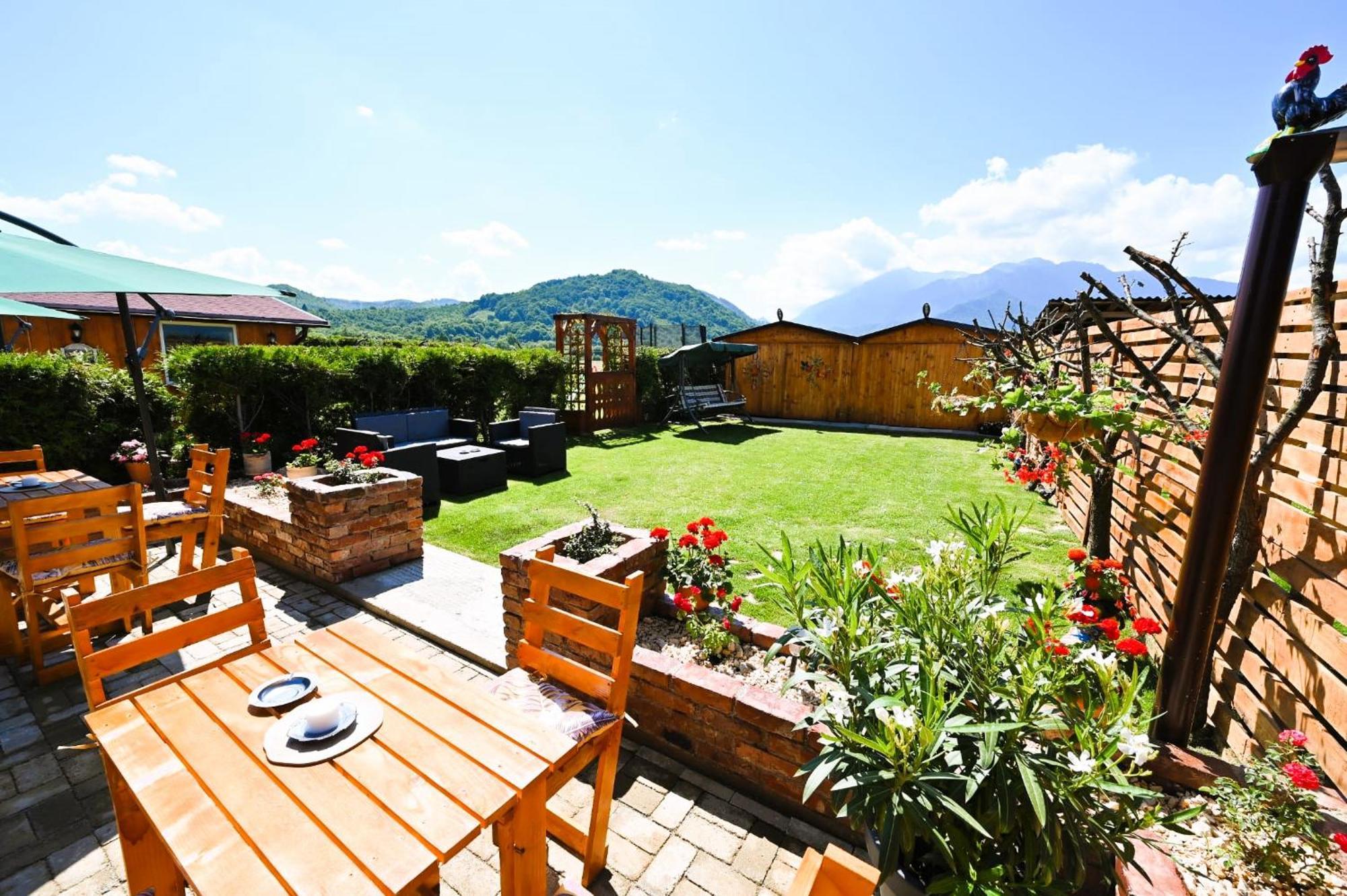Casa De Lemn Villa Risnov Bagian luar foto